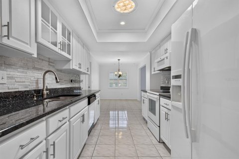Copropriété à vendre à Sun City Center, Floride: 2 chambres, 169.92 m2 № 2396608 - photo 14
