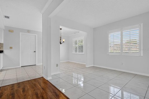 Copropriété à vendre à Sun City Center, Floride: 2 chambres, 169.92 m2 № 2396608 - photo 6
