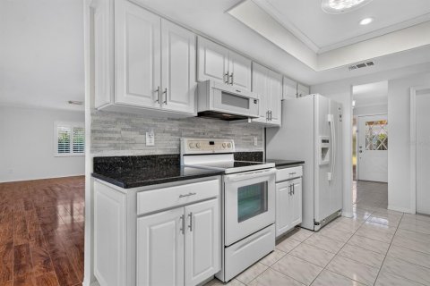 Copropriété à vendre à Sun City Center, Floride: 2 chambres, 169.92 m2 № 2396608 - photo 18