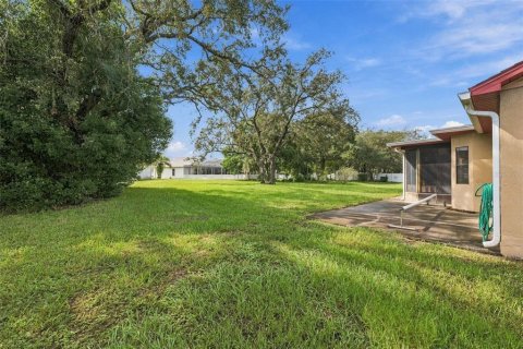 Villa ou maison à vendre à Spring Hill, Floride: 2 chambres, 113.81 m2 № 2419129 - photo 25