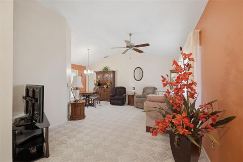 Villa ou maison à vendre à Spring Hill, Floride: 2 chambres, 113.81 m2 № 2419129 - photo 9