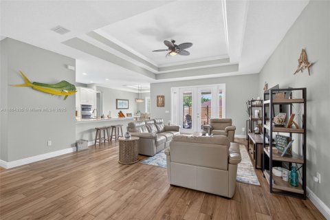 House in West Palm Beach, Florida 4 bedrooms, 232.16 sq.m. № 1892850 - photo 14