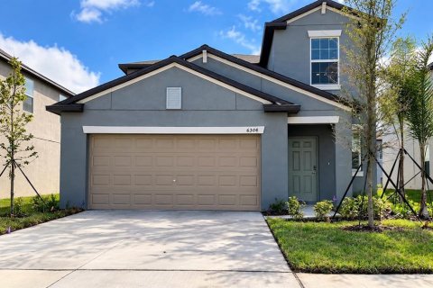 Villa ou maison à louer à Zephyrhills, Floride: 5 chambres, 221.94 m2 № 2409881 - photo 2