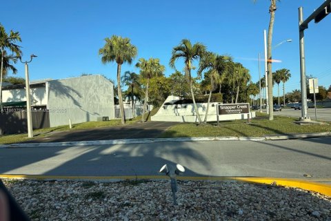 Adosado en venta en Miami, Florida, 3 dormitorios, 128.02 m2 № 2022285 - foto 4