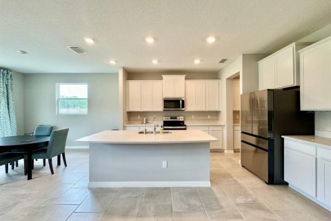 Casa en alquiler en Land O' Lakes, Florida, 4 dormitorios, 307.79 m2 № 1902792 - foto 7