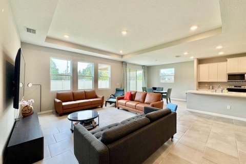 Casa en alquiler en Land O' Lakes, Florida, 4 dormitorios, 307.79 m2 № 1902792 - foto 5