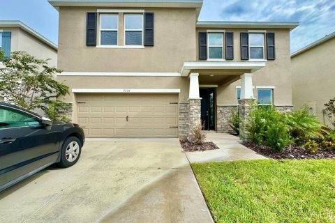 Casa en alquiler en Land O' Lakes, Florida, 4 dormitorios, 307.79 m2 № 1902792 - foto 2