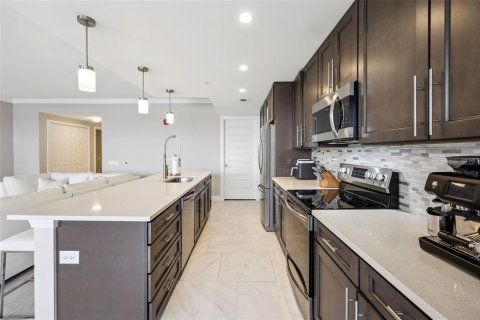 Condo in Montverde, Florida, 3 bedrooms № 2104216 - photo 9