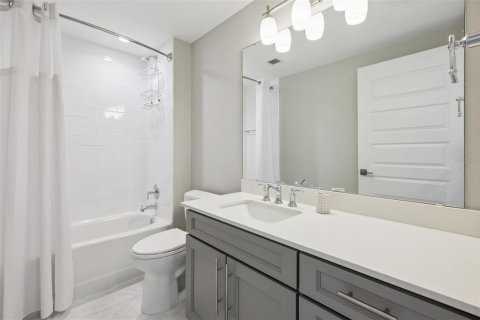 Condo in Montverde, Florida, 3 bedrooms № 2104216 - photo 20