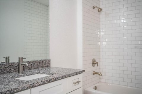Villa ou maison à vendre à Lakeland, Floride: 3 chambres, 122.45 m2 № 2144010 - photo 23
