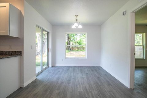 Villa ou maison à vendre à Lakeland, Floride: 3 chambres, 122.45 m2 № 2144010 - photo 13