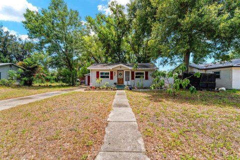 House in Saint Petersburg, Florida 2 bedrooms, 66.52 sq.m. № 2150054 - photo 3