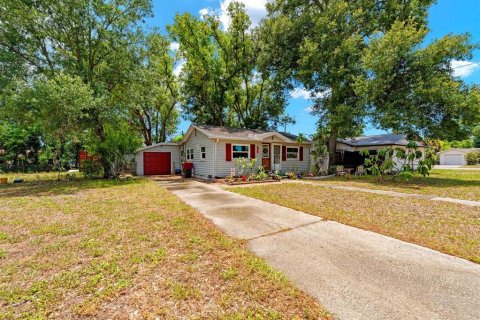 House in Saint Petersburg, Florida 2 bedrooms, 66.52 sq.m. № 2150054 - photo 2