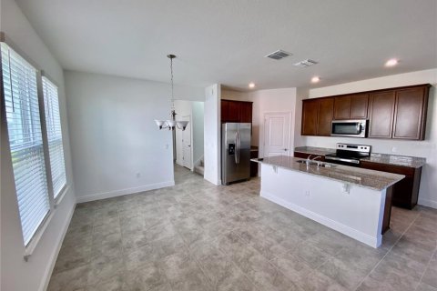 Casa en alquiler en Winter Garden, Florida, 4 dormitorios, 186.08 m2 № 1866166 - foto 3
