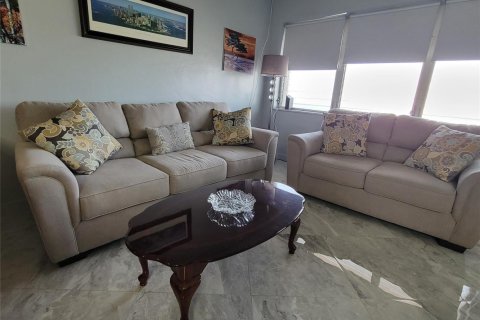 Condominio en venta en Hallandale Beach, Florida, 1 dormitorio, 58.06 m2 № 2084505 - foto 6