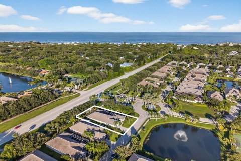 Villa ou maison à vendre à Vero Beach, Floride: 3 chambres, 278.24 m2 № 2146364 - photo 2