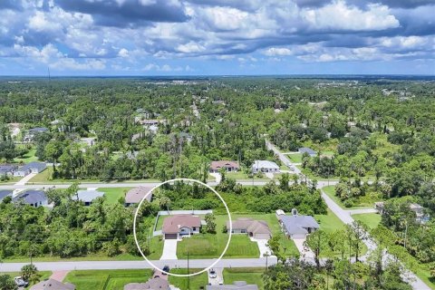 Villa ou maison à vendre à North Port, Floride: 3 chambres, 139.17 m2 № 1917577 - photo 6