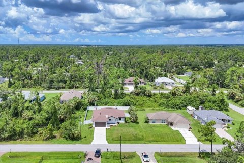Villa ou maison à vendre à North Port, Floride: 3 chambres, 139.17 m2 № 1917577 - photo 7