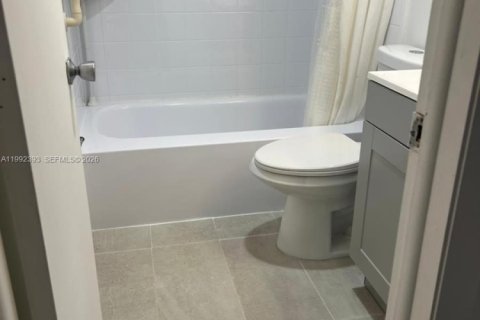 Copropriété à louer à Davie, Floride: 3 chambres № 2057322 - photo 17