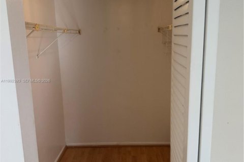 Copropriété à louer à Davie, Floride: 3 chambres № 2057322 - photo 7