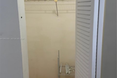 Copropriété à louer à Davie, Floride: 3 chambres № 2057322 - photo 10