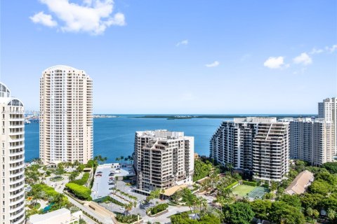 Condo in Miami, Florida, 2 bedrooms  № 1893162 - photo 19