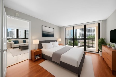 Condo in Miami, Florida, 2 bedrooms  № 1893162 - photo 4
