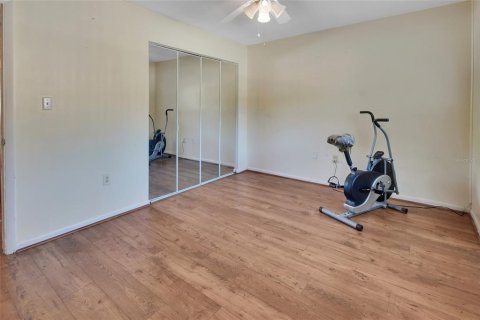 Condo in DeLand, Florida, 2 bedrooms № 2148924 - photo 24