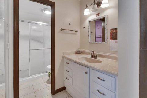 Condo in DeLand, Florida, 2 bedrooms № 2148924 - photo 19