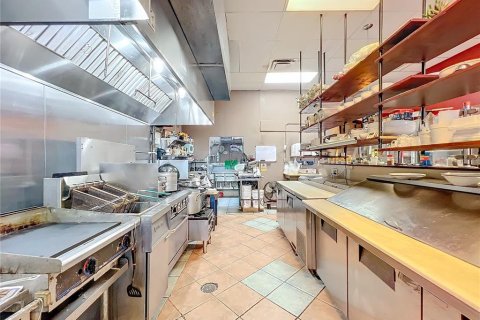 Immobilier commercial à vendre à Orlando, Floride: 101.73 m2 № 1908828 - photo 8