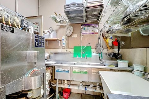 Immobilier commercial à vendre à Orlando, Floride: 101.73 m2 № 1908828 - photo 12