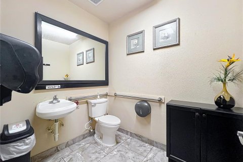 Immobilier commercial à vendre à Orlando, Floride: 101.73 m2 № 1908828 - photo 15