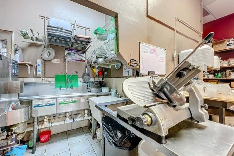 Immobilier commercial à vendre à Orlando, Floride: 101.73 m2 № 1908828 - photo 11