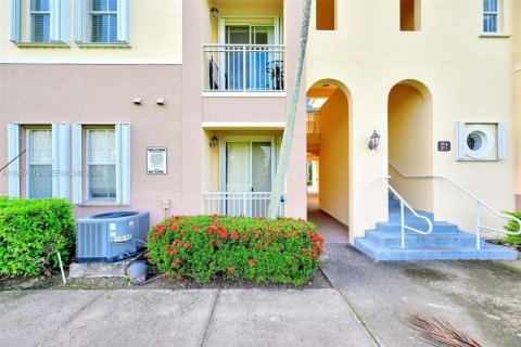 Copropriété à louer à Miami, Floride: 3 chambres, 124.49 m2 № 2011435 - photo 6