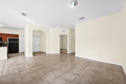 Copropriété à louer à Miami, Floride: 3 chambres, 124.49 m2 № 2011435 - photo 29