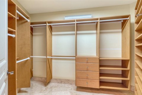 Купить кондоминиум в Сарасота, Флорида 7 комнат, 313.73м2, № 2148224 - фото 26