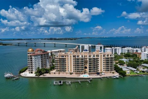 Condominio en Sarasota, Florida, 3 dormitorios  № 2148224