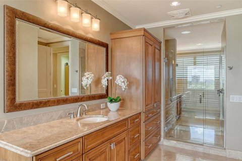 Купить кондоминиум в Сарасота, Флорида 7 комнат, 313.73м2, № 2148224 - фото 23
