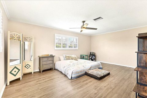 House in Englewood, Florida 3 bedrooms, 174.56 sq.m. № 1737218 - photo 22