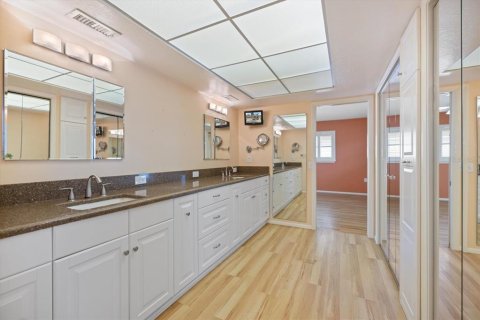 Villa ou maison à vendre à Venice, Floride: 4 chambres, 252.79 m2 № 1849456 - photo 18