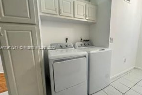 Снять в аренду кондоминиум в Делрей-Бич, Флорида 2 спальни, № 1972573 - фото 3