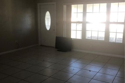 House in Port Charlotte, Florida 3 bedrooms, 123 sq.m. № 1919322 - photo 4