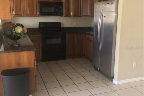 House in Port Charlotte, Florida 3 bedrooms, 123 sq.m. № 1919322 - photo 2