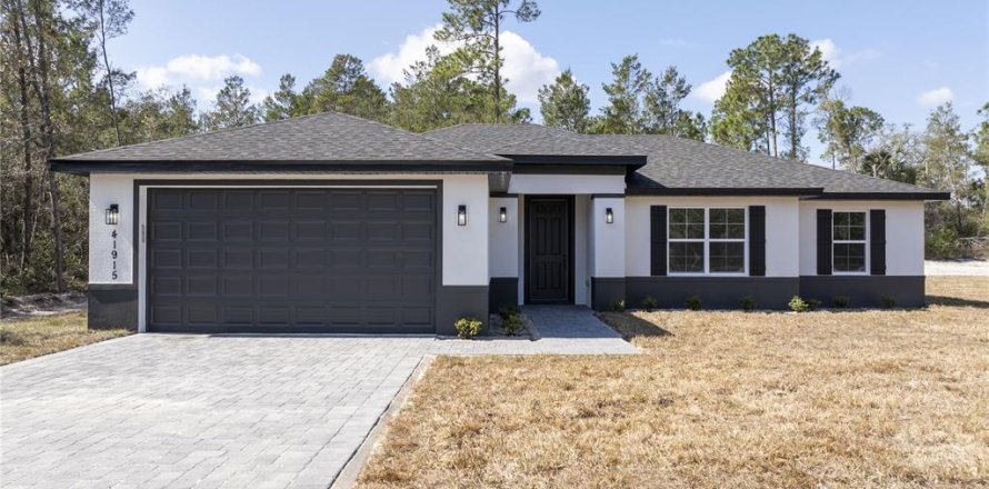 House in Eustis, Florida 4 bedrooms, 172.89 sq.m. № 1541185