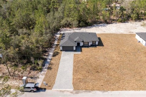House in Eustis, Florida 4 bedrooms, 172.89 sq.m. № 1541185 - photo 14