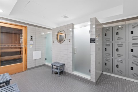 Condo in Jensen Beach, Florida, 2 bedrooms  № 2072332 - photo 27