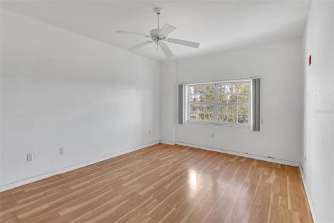 Condo in Venice, Florida, 2 bedrooms № 2093494 - photo 13