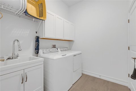 Casa en venta en Riverview, Florida, 4 dormitorios, 242.29 m2 № 1658333 - foto 13