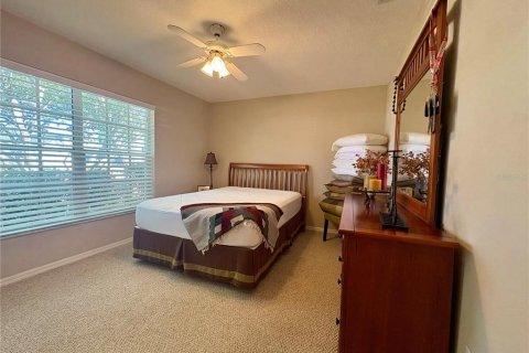 Villa ou maison à louer à Tampa, Floride: 3 chambres, 143.26 m2 № 2094551 - photo 11