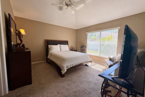Villa ou maison à louer à Tampa, Floride: 3 chambres, 143.26 m2 № 2094551 - photo 9